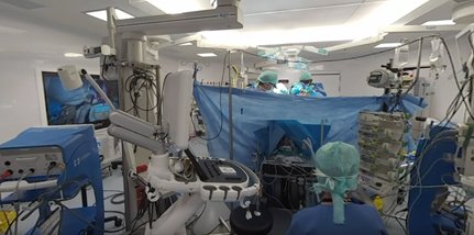 360° medical video: open-heart surgery